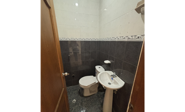 VENTA  O ARRIENDO DE CASA ESQUINERA EN ZONA ORIENTE