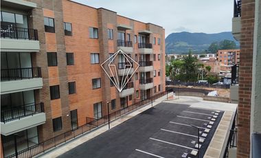 Arriendo apartamento en unidad cerrada en La Ceja