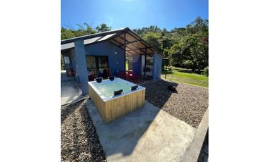 OPORTUNIDAD!!!  HERMOSA FINCA  LA VEGA (R)