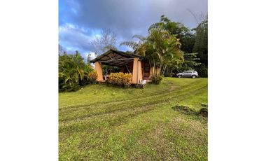 OPORTUNIDAD!!!  HERMOSA FINCA  LA VEGA (R)