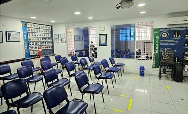 Local central 240 metros santa marta