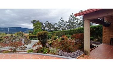 Vendo espectacular casa Quinta en Sopo