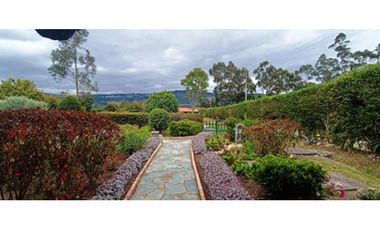 Vendo espectacular casa Quinta en Sopo