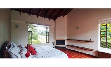 Vendo espectacular casa Quinta en Sopo