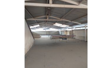 VENTA AMPLIA CASA OPCION DE INVERSION - EXCELENTE UBICACION PEREIRA