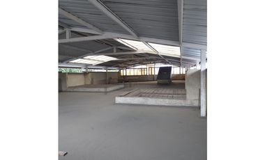 VENTA AMPLIA CASA OPCION DE INVERSION - EXCELENTE UBICACION PEREIRA
