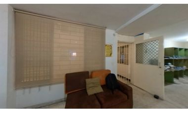 OFICINA-BODEGA PARA VENTA