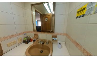 OFICINA-BODEGA PARA VENTA