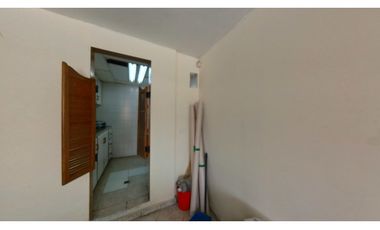 OFICINA-BODEGA PARA VENTA