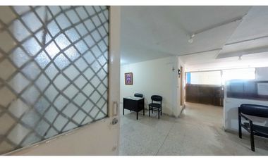OFICINA-BODEGA PARA VENTA
