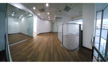 arriendo Local  zona financiera Norte Muy bien Ubicado