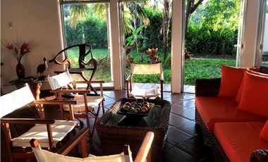 Casa en venta en Ricaurte sector Peñaliza