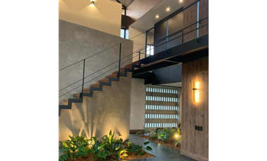 Venta moderna casa para estrena- Variante Palmas