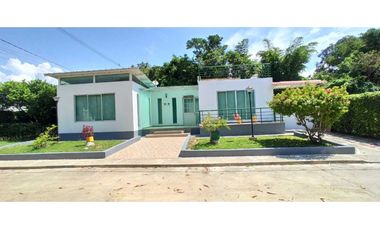 Casa En Condominio Con Piscina En San Joaquín La Mesa Cundi