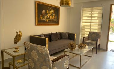 VENTA DE CASA EN SAN ANTONIO