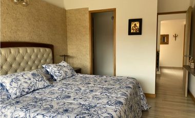 VENTA DE CASA EN SAN ANTONIO