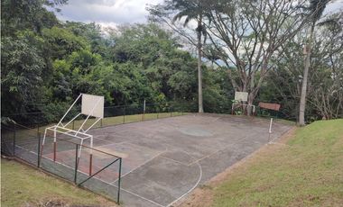 Vendo Casa Campestre en Condominio