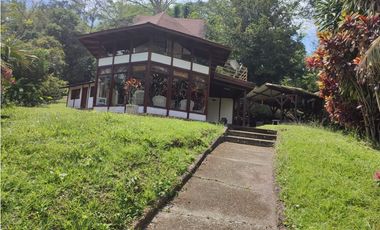 Vendo Casa Campestre en Condominio