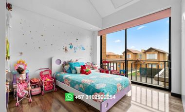 Hacienda Fontanar casa tipo L 100% remodelada