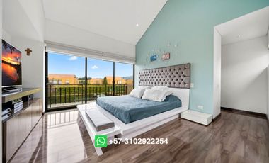 Hacienda Fontanar casa tipo L 100% remodelada