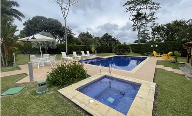 Se Vende  Chalet Urbanización Campestre Lote Independiente