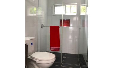 Maat vende casa en vereda La Masata-Villeta. 4.300M2 $1.100 Millones