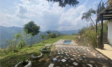 CASA CAMPESTRE-TERRENO PRODUCTIVO NOCAIMA