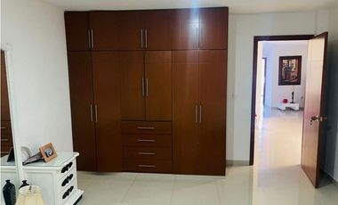 Barrio Las Flores - Casa en venta y/o permuta