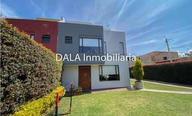 CASA CAMPESTRE EN VENTA EN COTA, VEREDA LA MOYA. INMOBILIARIAS COTA
