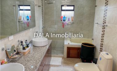 CASA CAMPESTRE EN VENTA EN COTA, VEREDA LA MOYA. INMOBILIARIAS COTA