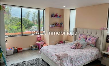 CASA CAMPESTRE EN VENTA EN COTA, VEREDA LA MOYA. INMOBILIARIAS COTA