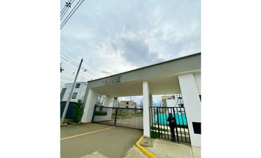 (MC-C) Casa campestre en Condominio en Venta, Alquiler Alfaguara