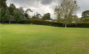 VENTA DE LOTE EN EL RETIRO SECTOR FIZEBAD