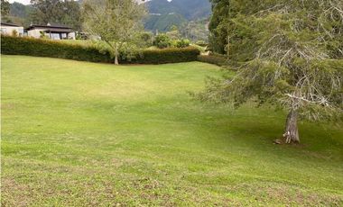 VENTA DE LOTE EN EL RETIRO SECTOR FIZEBAD