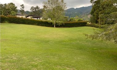 VENTA DE LOTE EN EL RETIRO SECTOR FIZEBAD