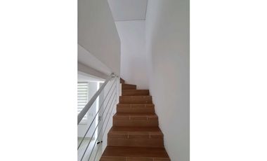 RICAURTE CASA EN CONDOMINIO CON PISCINA