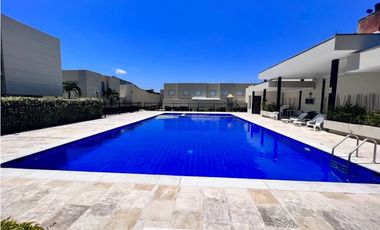 VENDO CASA EN CONJUNTO CERRADO EN VILLETA