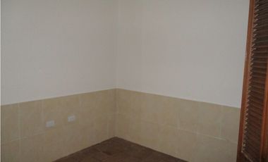 SE ARRIENDAN OFICINAS-101 - FONTIBON CENTRO - NYA