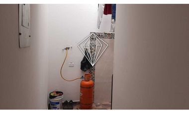 CASA EN VENTA EN LA CEJA