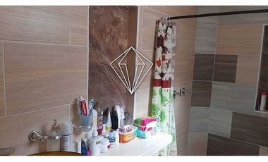 CASA EN VENTA EN LA CEJA