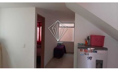 CASA EN VENTA EN LA CEJA