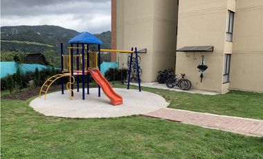 La Calera. Vendo lindo Apto VIS Conjunto Entrebosques 1