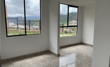 La Calera. Vendo lindo Apto VIS Conjunto Entrebosques 1