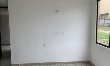La Calera. Vendo lindo Apto VIS Conjunto Entrebosques 1