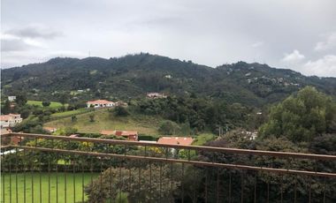 SE VENDE CASA CAMPESTRE, LA CALERA(Cundinamarca)VEREDA EL SALITRE