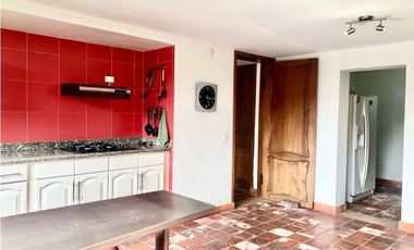 SE VENDE CASA CAMPESTRE, LA CALERA(Cundinamarca)VEREDA EL SALITRE