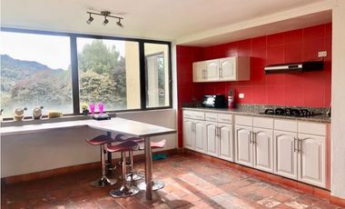 SE VENDE CASA CAMPESTRE, LA CALERA(Cundinamarca)VEREDA EL SALITRE