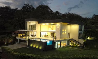 VENTA DE CASA JAMUNDI ALFAGUARA EXCLUSIVA GRAN AREA Y LUJO NEGOCIABLE