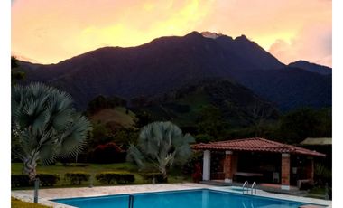 Finca en venta en Ciudad Bolívar - Vereda Farallones