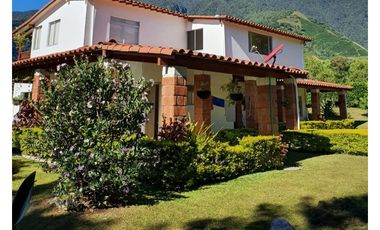 Finca en venta en Ciudad Bolívar - Vereda Farallones